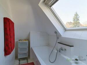(EF1225_M) Kassel-Stadt: Fasanenhof, preiswerte möblierte Dachwohnung in einem ruhigen Haus mit Garten – 34125 Kassel – Vorschaubild 8