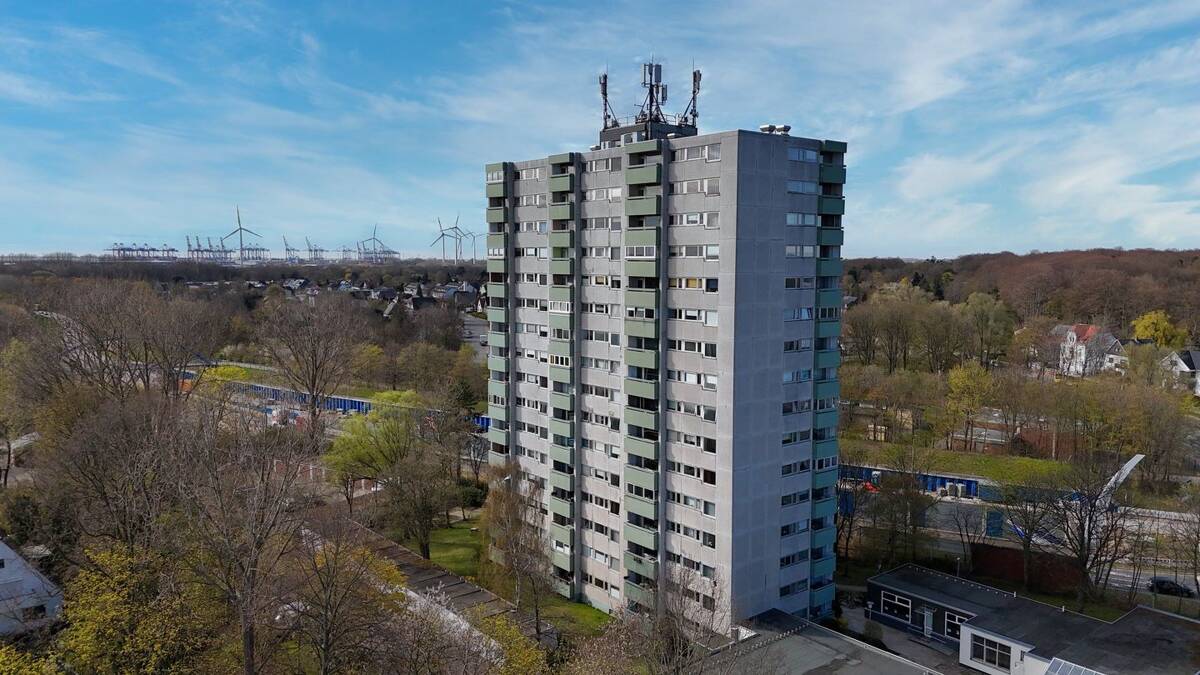 Wohnkomfort mit Perspektive - Gepflegte Eigentumswohnung mit Balkon im Hansa-Hochhaus – 27580 Bremerhaven – Bild 1 von 7