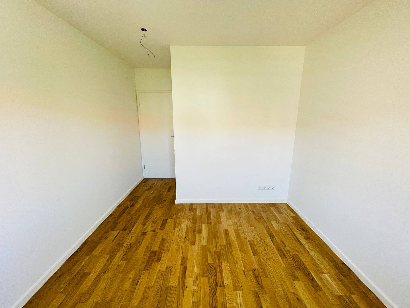 Helle und großzügige 3-Zimmer-Wohnung mit EBK – Nürnberg – Vorschaubild 9