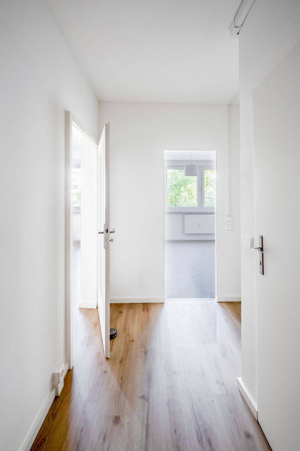 Ruhige 2-Zimmer-Wohnung mit Blick ins Grüne in zentraler Lage – Berlin – Vorschaubild 6