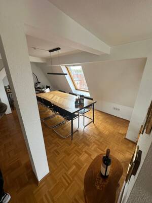 Schöne 2-Zimmer DG-Wohnung in Stuttgart-Ost mit Balkon – 70188 Stuttgart – Vorschaubild 3
