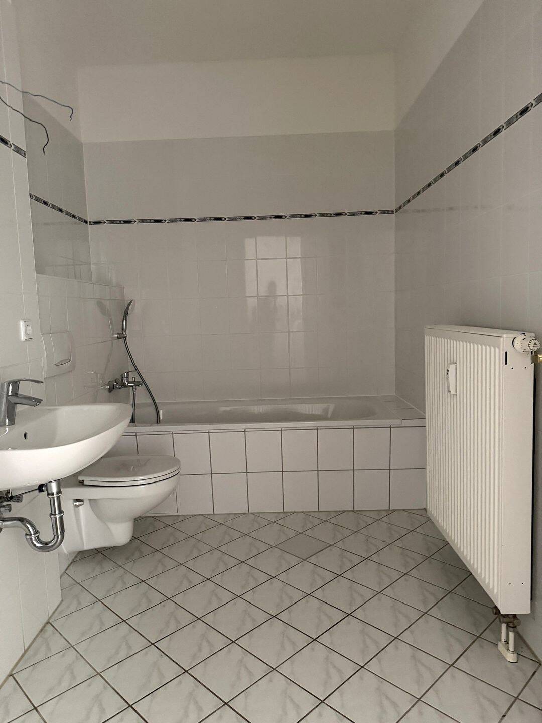 Sanierte 2-RW mit offener Wohnküche und Aufzug sucht Nachmieter – Leipzig – Vorschaubild 8