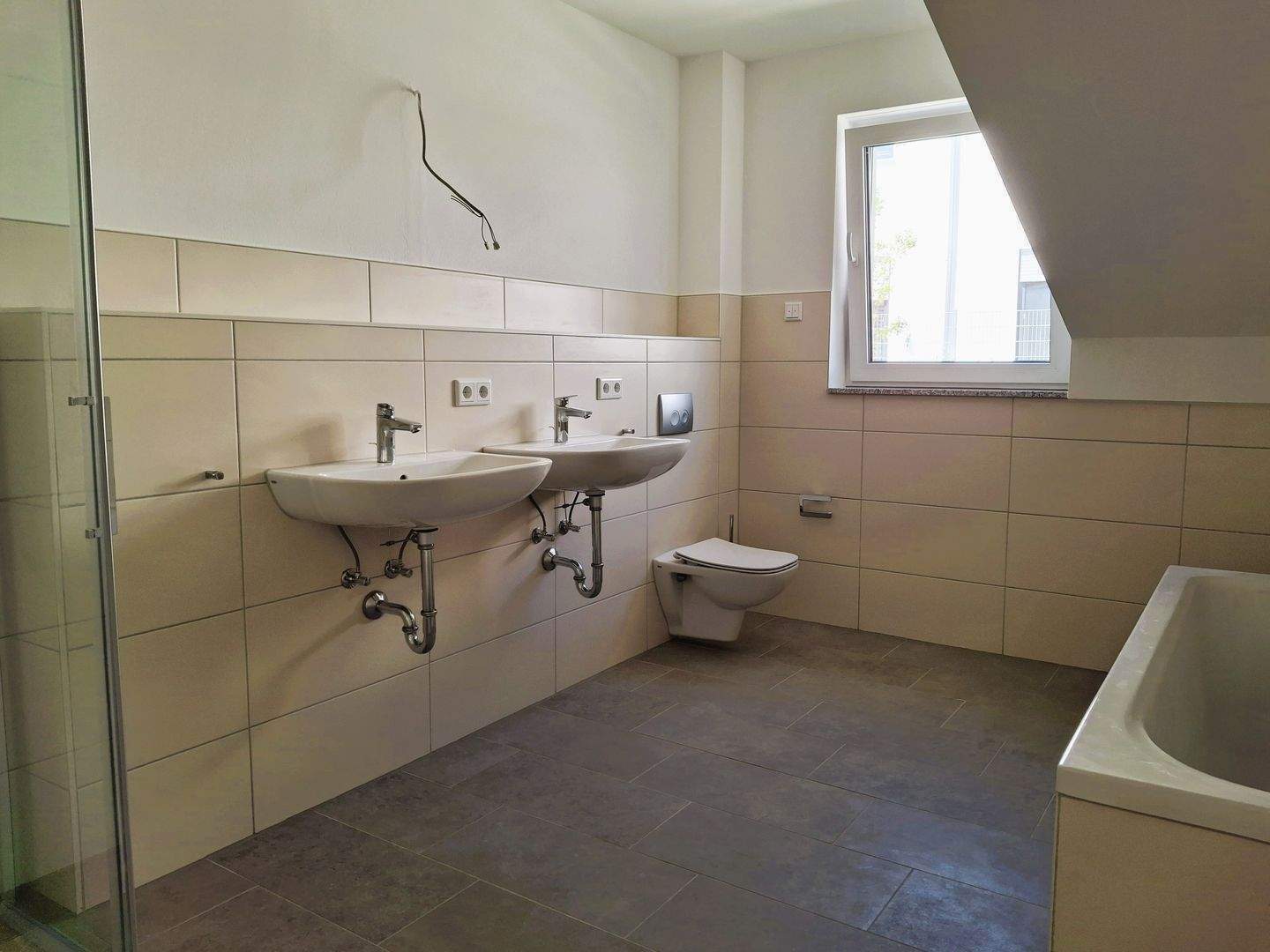 Großzügige DHH mit viel Platz - Erstbezug! – Teublitz – Vorschaubild 9