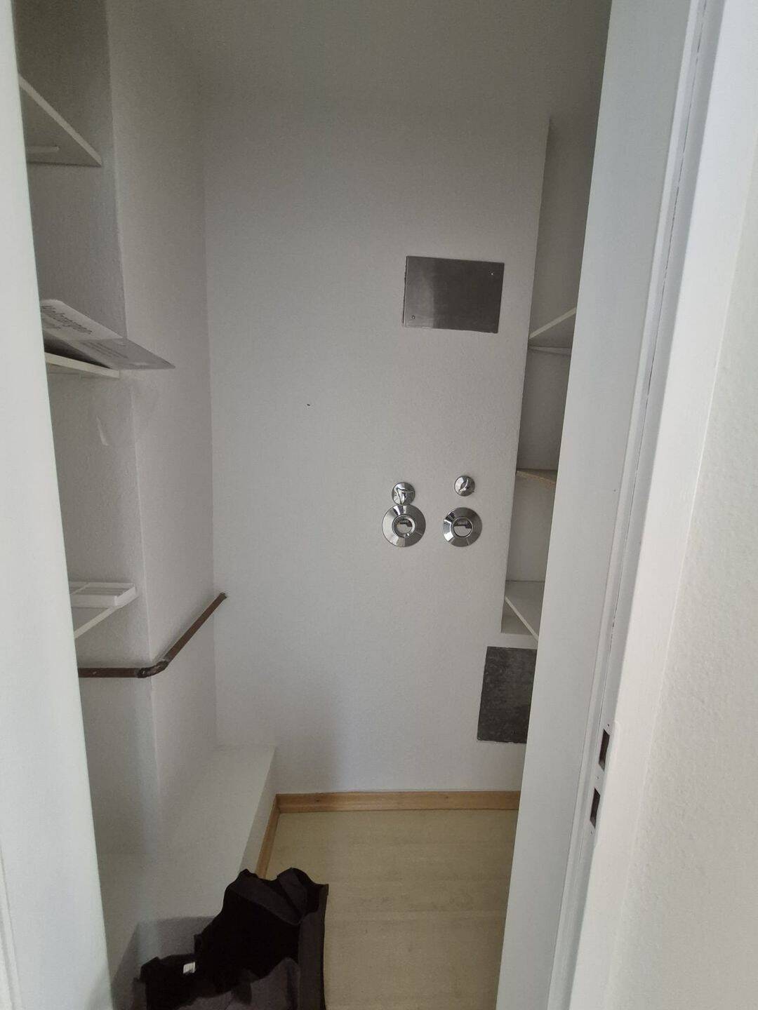 Super PREIS!! ruhige Lage mit Dachterrasse und EBK (TG zusätzlich) zum TOP Preis – Karlsruhe – Vorschaubild 7