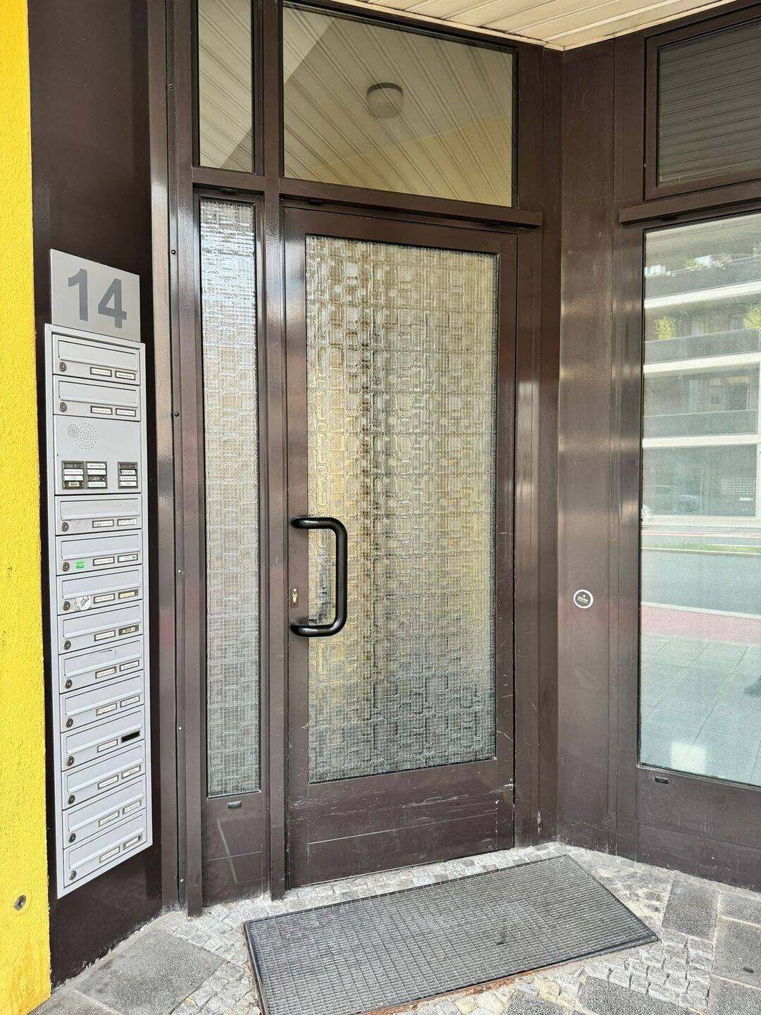 Gemütliche 2-Zimmer-Wohnung mit Balkon in Nürnberg Marienvorstadt – Nürnberg – Vorschaubild 4