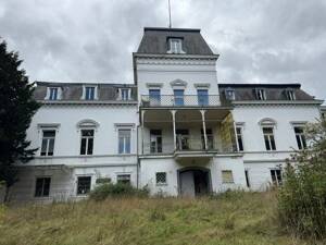 Denkmalgeschützte Hofanlage Gut Melb in Bonn (9 Bauten diverser Art und Baujahre)