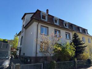 Charmante 4 Zimmer-Altbauwohnung mit Gartenanteil in begehrter Lage von Karlsruhe-Rüppurr