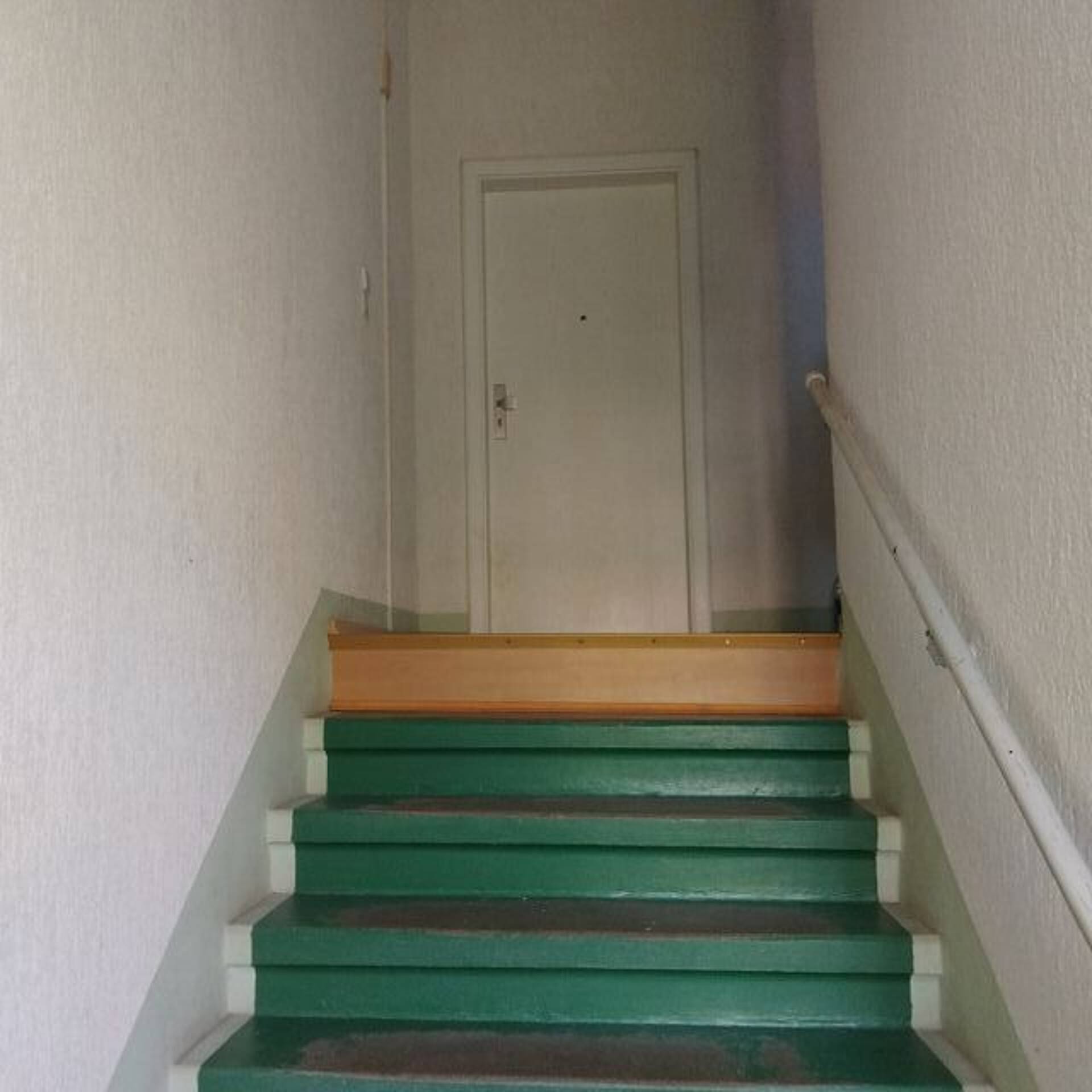 Etagenwohnung in 08151 Crimmitschau mit 100 m² kaufen