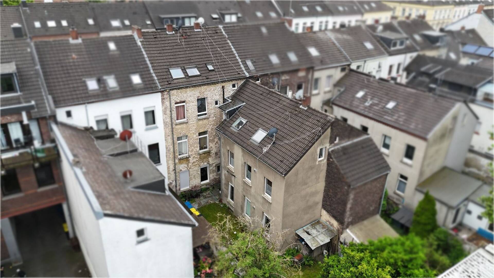 Mehrfamilienhaus in 47805 Krefeld mit 314 m² kaufen