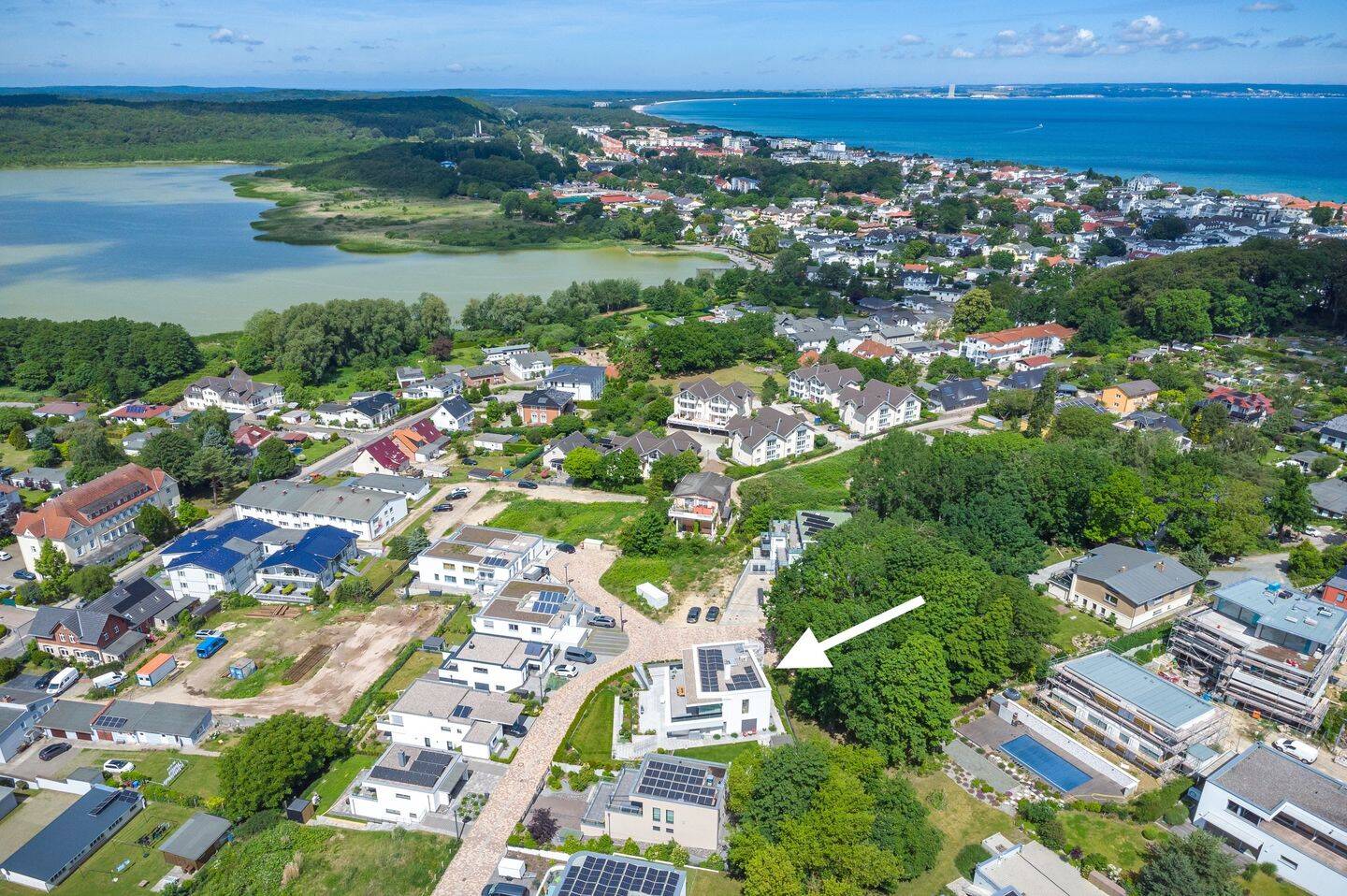 Exklusive Bauhausvilla in erhöhter Hanglage von Binz – Binz – Vorschaubild 2