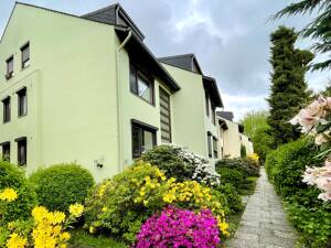 Hemelingen / Attraktive 3-Zimmer Wohnung in guter Lage mit PKW-Stellplatz