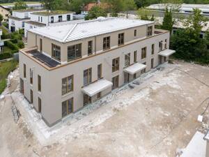 AIGNER - Neubau: Lichterfülltes Familiendomizil mit Dachterrasse im Münchner Nordwesten – 80995 München – Vorschaubild 7