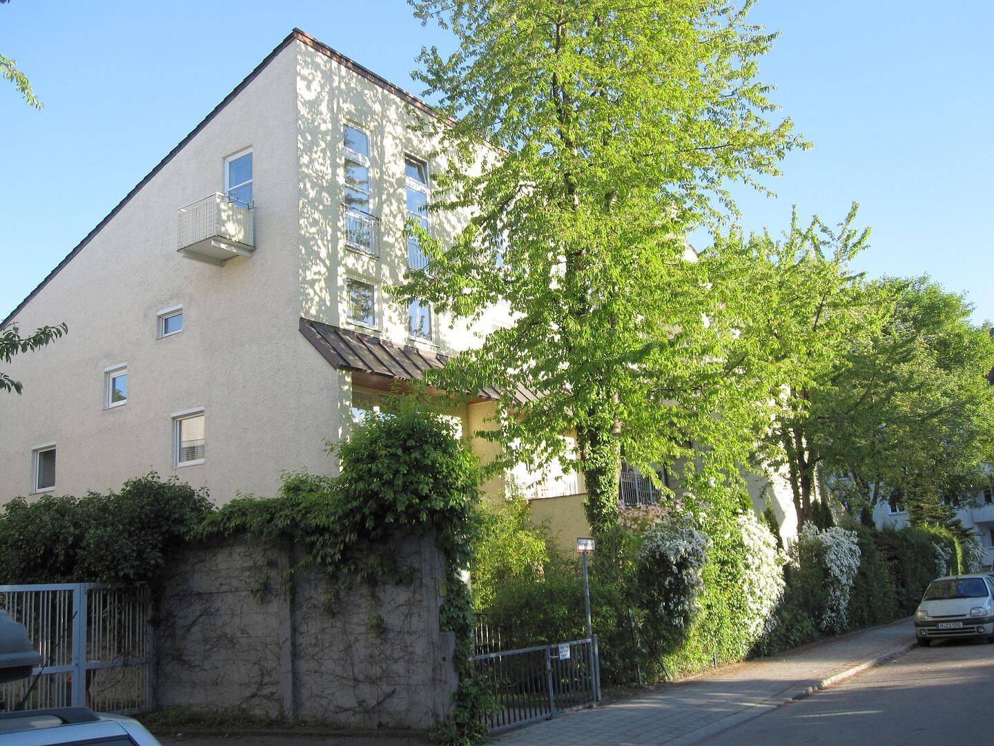Modernisierte Gartenwohnung mit neuer Einbauküche, Terrasse und ruhiger Grünlage - Isarnähe! – München – Vorschaubild 5