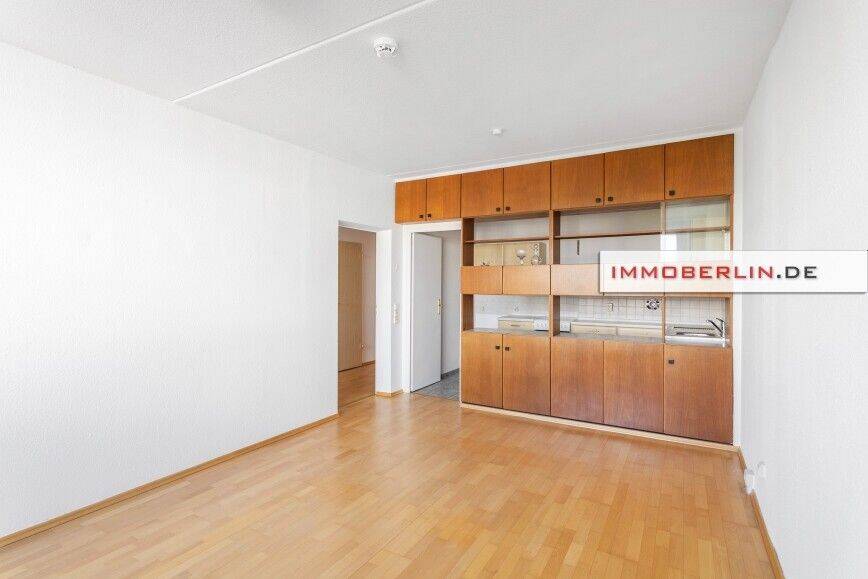 IMMOBERLIN.DE - Top-Citylage! Sympathische Wohnung für den Weitblick bei der Spree – Berlin – Vorschaubild 3
