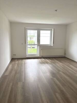 +++NEU+Schicke+++ 3 R.-Whg. im Südlichen Heimfeld 2+Balkon+Tageslichtbad+Außenrollo 2-R. Whg. +Tolles Wohnzimmer m. Balkon+Bad m. Wanne und Dusche!+++ – 4509 Delitzsch – Vorschaubild 8