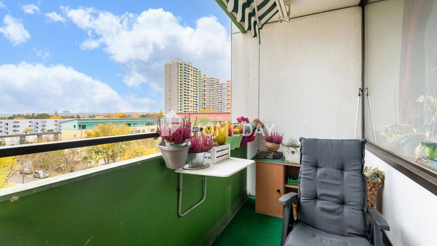 Sonnige 1-Zimmer-Wohnung mit Süd-Loggia, Aufzug und Weitblick – Mainz – Vorschaubild 3