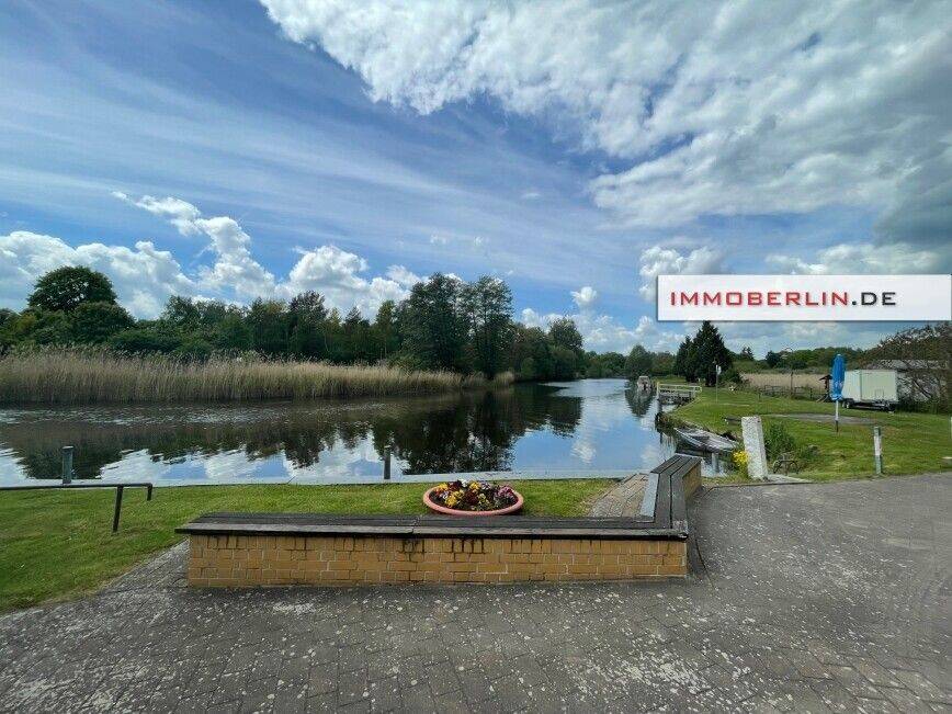 IMMOBERLIN.DE - Sanierungsbedürftiges Haus mit Nebengebäuden & Südgarten in naturverbundener Lage – Zehdenick – Vorschaubild 7