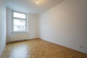 Mörsenbroich: Charmante Altbauwohnung mit Balkon – 40470 Düsseldorf – Vorschaubild 5