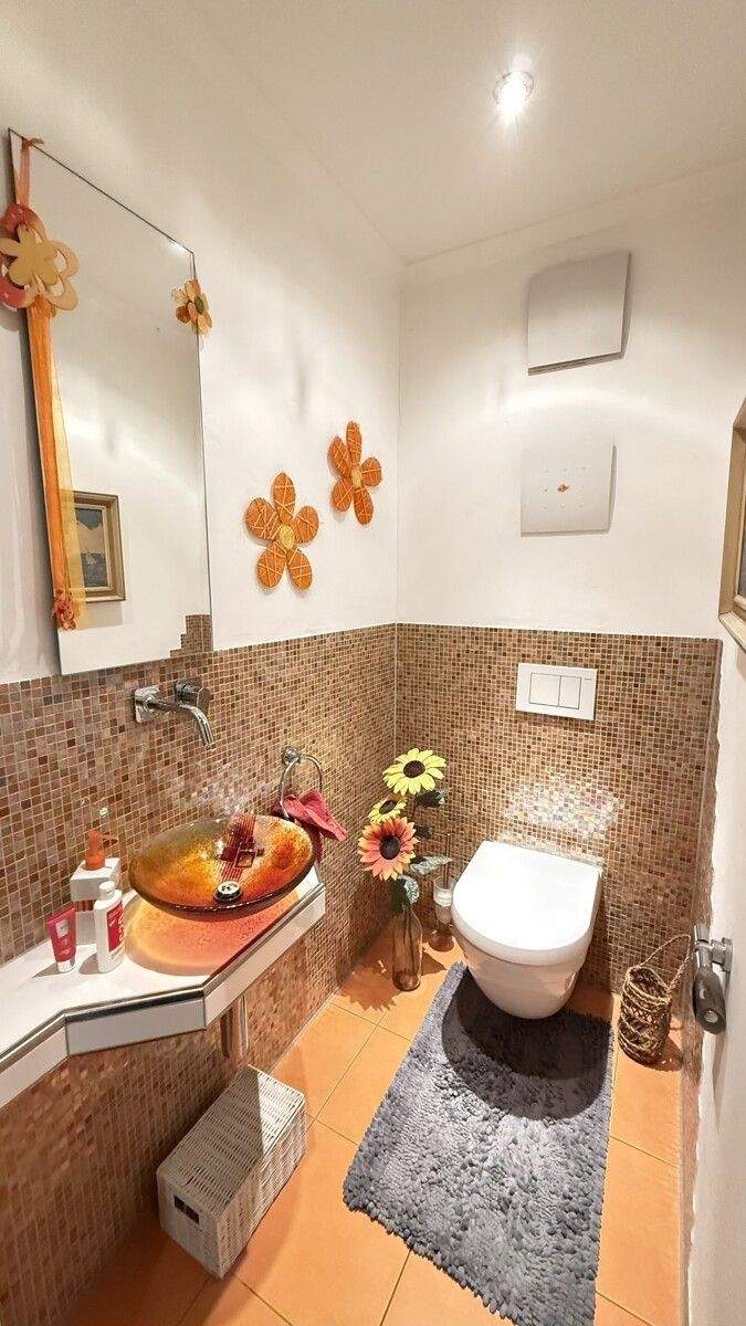 Schicke 3 Zimmer Gartenwohnung mit Wellnessbereich, 2 Keller und TG Stellpl. – Augsburg – Vorschaubild 6