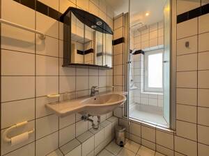 Wohnen mit Charakter - Altbauwohnung im Zweifamilienhaus – 44892 Bochum – Vorschaubild 5