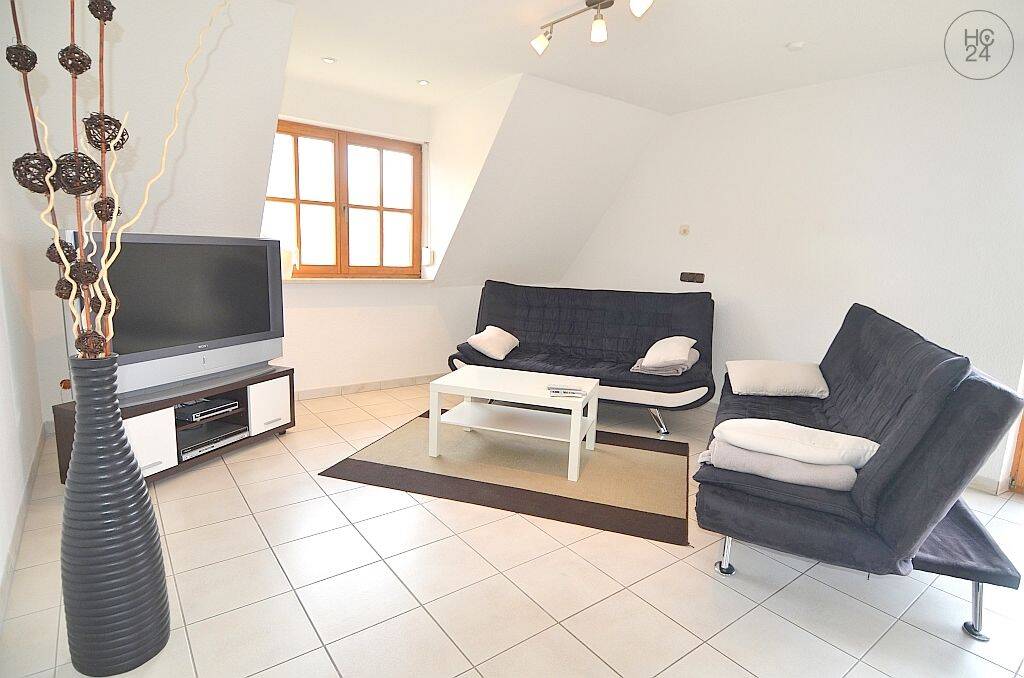 Helle, möblierte 3-Zimmer-Wohnung mit Terrasse und WLAN in Wetzendorf