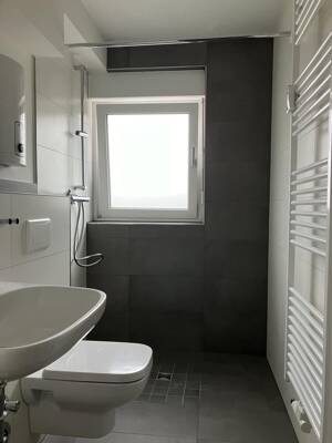 VIVAWEST modernisiert Ihre neue Wohnung. – 47178 Duisburg – Vorschaubild 3