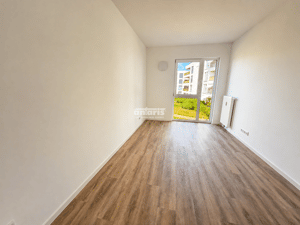 antaris Immobilien GmbH **Familienfreundliche 4-Raum-Wohnung mit Balkon & zwei Bädern** – 99085 Erfurt – Vorschaubild 8