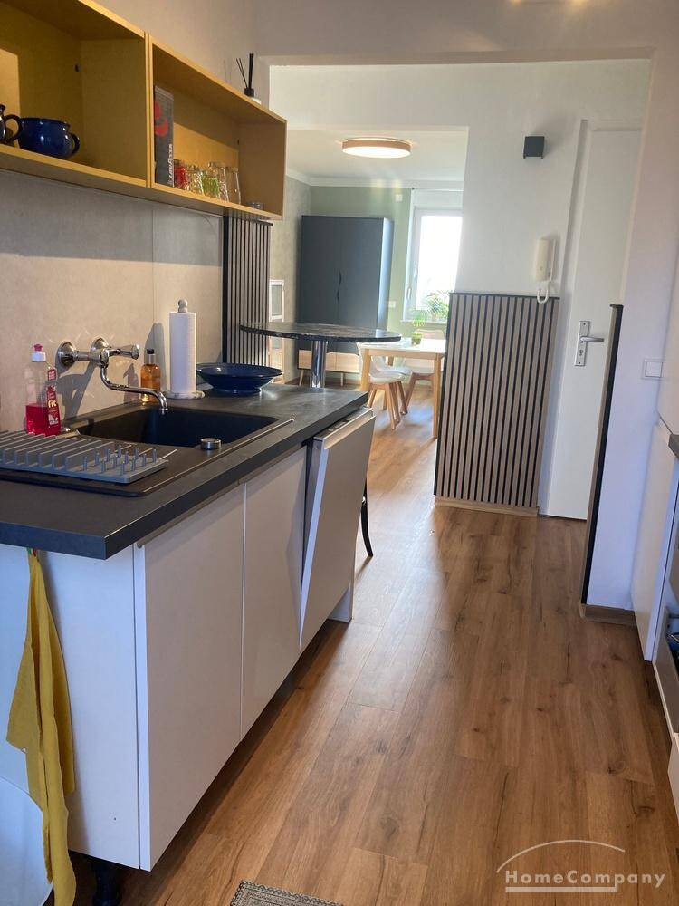 27745 HomeCompany Dresden Möbliert/Furnished 2,5-Zimmer-Wohnung mit Balkon und Terrasse in Dresden-Wachwitz max. 2 Personen! – Dresden – Vorschaubild 8
