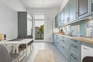 Erstbezug nach Renovierung - Altbau mit Balkon & Stellplatz in bester Lage nahe Schrevenpark – 24103 Kiel – Vorschaubild 5