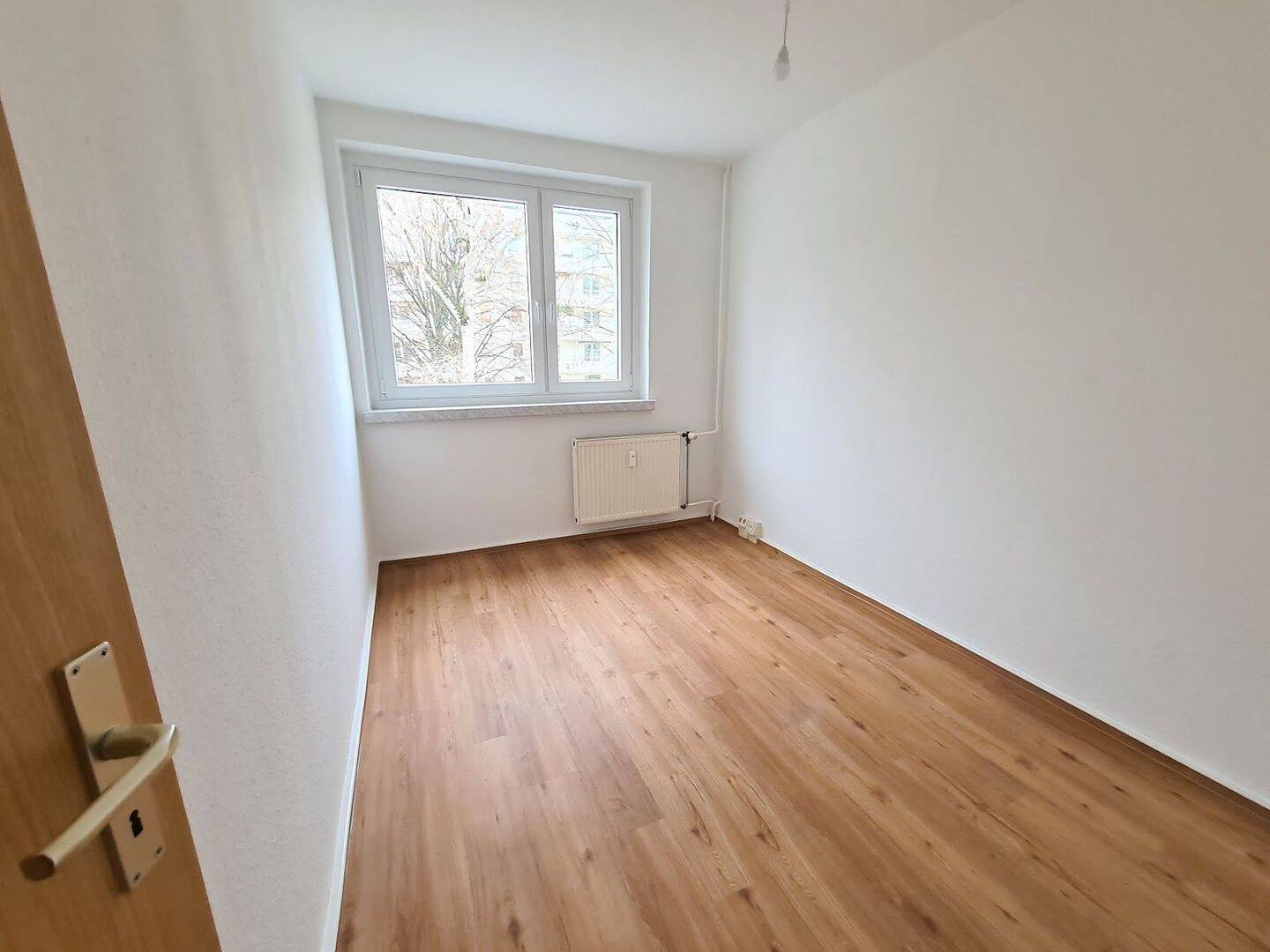 Frisch aus der Renovierung - jetzt besichtigen und top Wohnung sichern! – Magdeburg – Vorschaubild 4