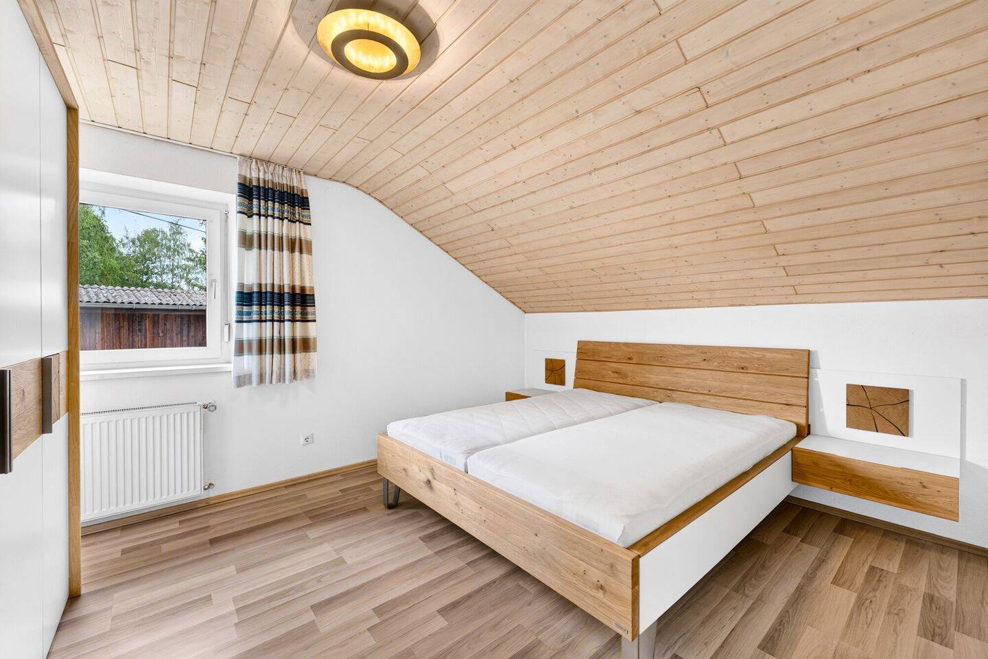 Ihr Zuhause am Ortsrand von Bad Kötzting mit Scheune und Carport – Bad Kötzting – Vorschaubild 7