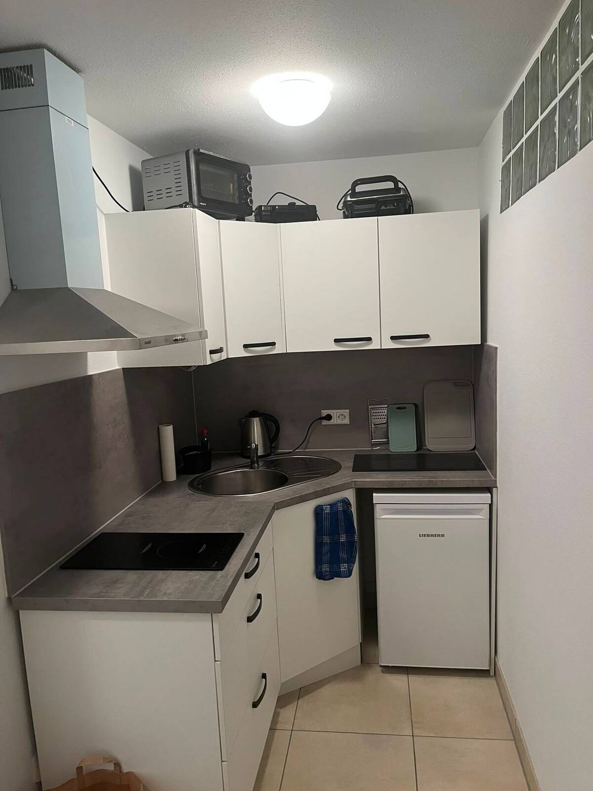 Zentral gelegene, möblierte Stadtwohnung mit Balkon – 78315 Radolfzell am Bodensee – Bild 1 von 4