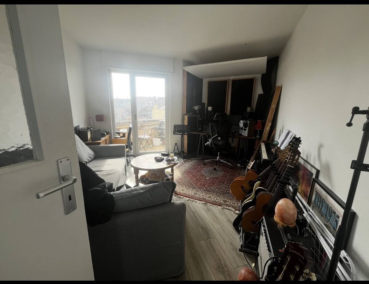 3-ZKB-Wohnung mit Einbauküche und zwei Balkonen