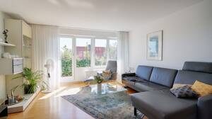 Gepflegte 4,5-Zimmer-Maisonette-Wohnung mit zwei Balkonen in Pliezhausen – 72124 Pliezhausen – Vorschaubild 3