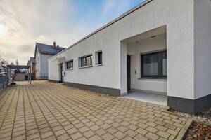 MFH mit 9 Wohnungen in ruhiger Lage in der Nordweststadt, große Einheit im EG sofort frei! – 76185 Karlsruhe – Vorschaubild 3