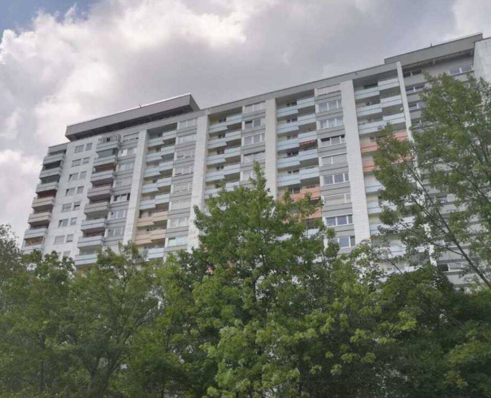 Ihr neues Zuhause: Charmante 2-Zimmer-Wohnung mit Balkon in Nürnberg (Wettersteinstr. 90471)