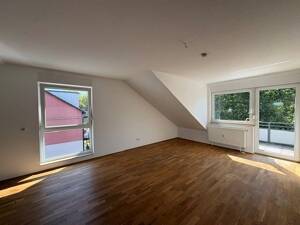 Hochwertig renovierte 2,5-Zimmer-Wohnung mit sonnigem Balkon - jetzt entdecken! – 45327 Essen – Vorschaubild 2