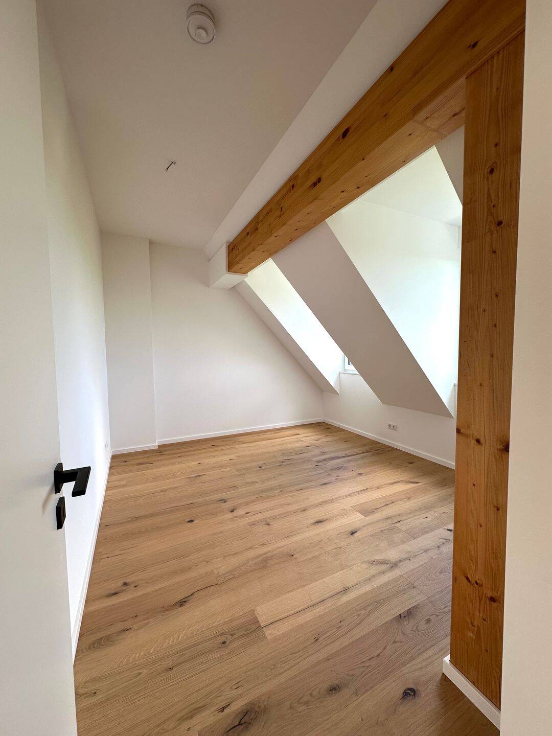 Schicke, bezugsfertige 3 Zi-Wohnung im Dach inkl. Klimaanlage I Modern & hochwertig I Energieeffizient – Leipzig – Vorschaubild 8