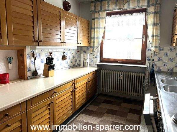 Einfamilienhaus mit Einliegerwohnung in Hanglage in Kemnath – Kemnath – Vorschaubild 5