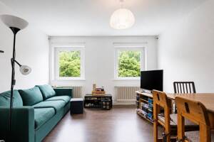 GELEGENHEIT: MFH-DHH mit 3 WE & kleiner Garten in familienfreundlicher Lage von Zuffenhausen! – 70435 Stuttgart – Vorschaubild 8