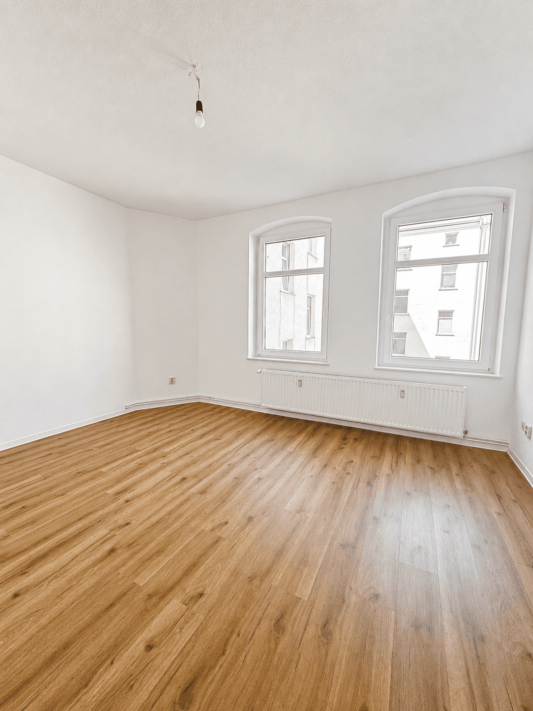 Neu - Inkl. mobilem Klimagerät! - Saniertes Bad, hochwertige EBK – Magdeburg – Vorschaubild 6