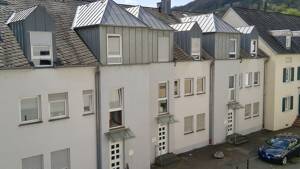 5 luxuriöse und sicher vermietete Zweifamilienhäuser mit Maisonettewohnungen suchen den passenden Investor! – 54294 Trier – Vorschaubild 3