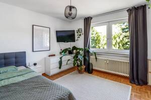 Gut geschnittene 2-Zimmer-Wohnung mit Loggia und Garage in gepflegtem Mehrfamilienhaus in BI-Quelle – 33649 Bielefeld – Vorschaubild 4