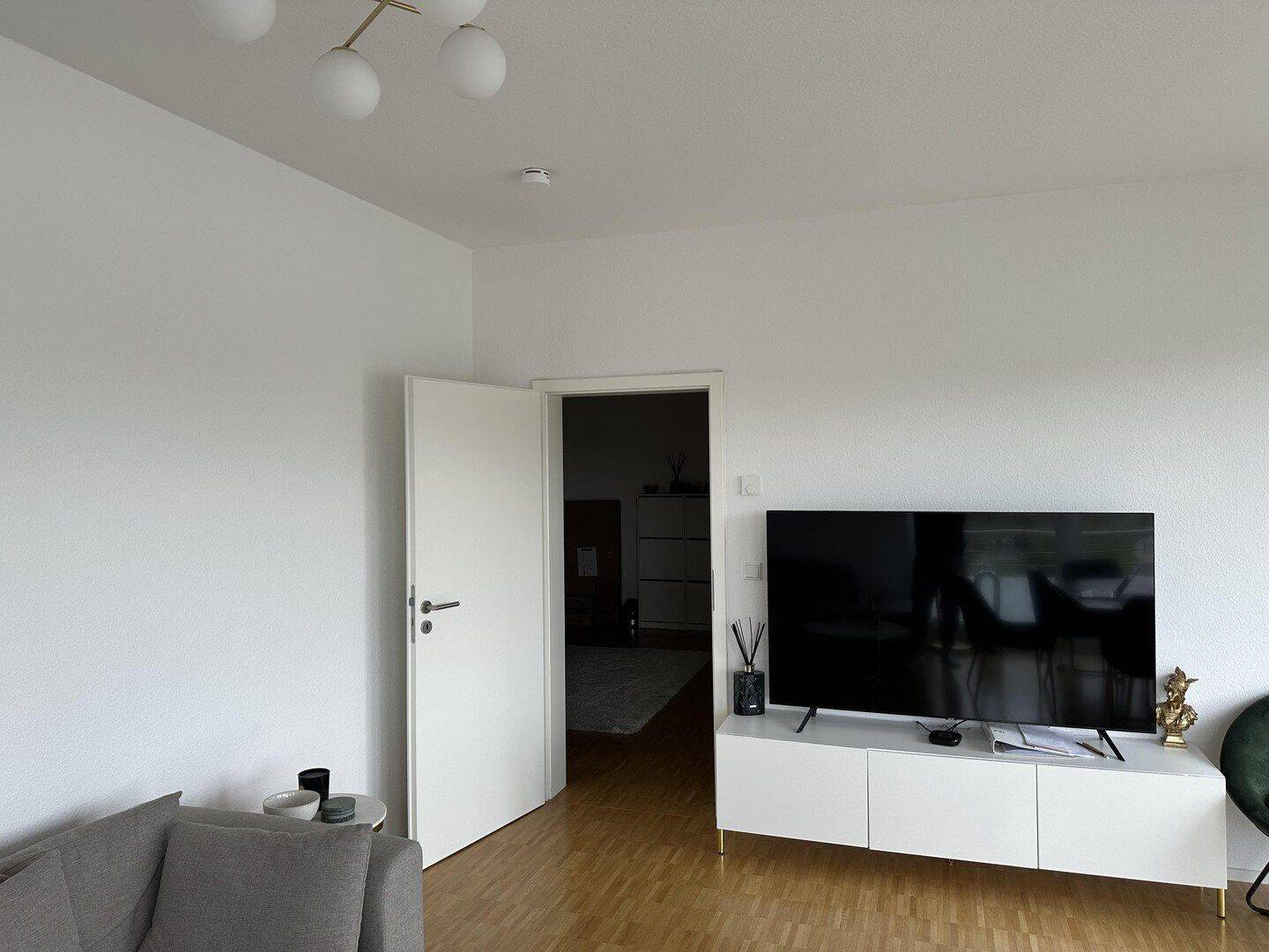 Exklusive 3,5 Zimmer Wohnung, Phoenixsee 1. Reihe, frontale Seesicht – Dortmund – Vorschaubild 7