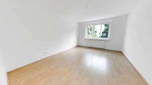 Leerstehende 2,5 Zimmerwohnung! Loggia! Tageslichtbad! Badewanne! – 1277 Dresden – Vorschaubild 3