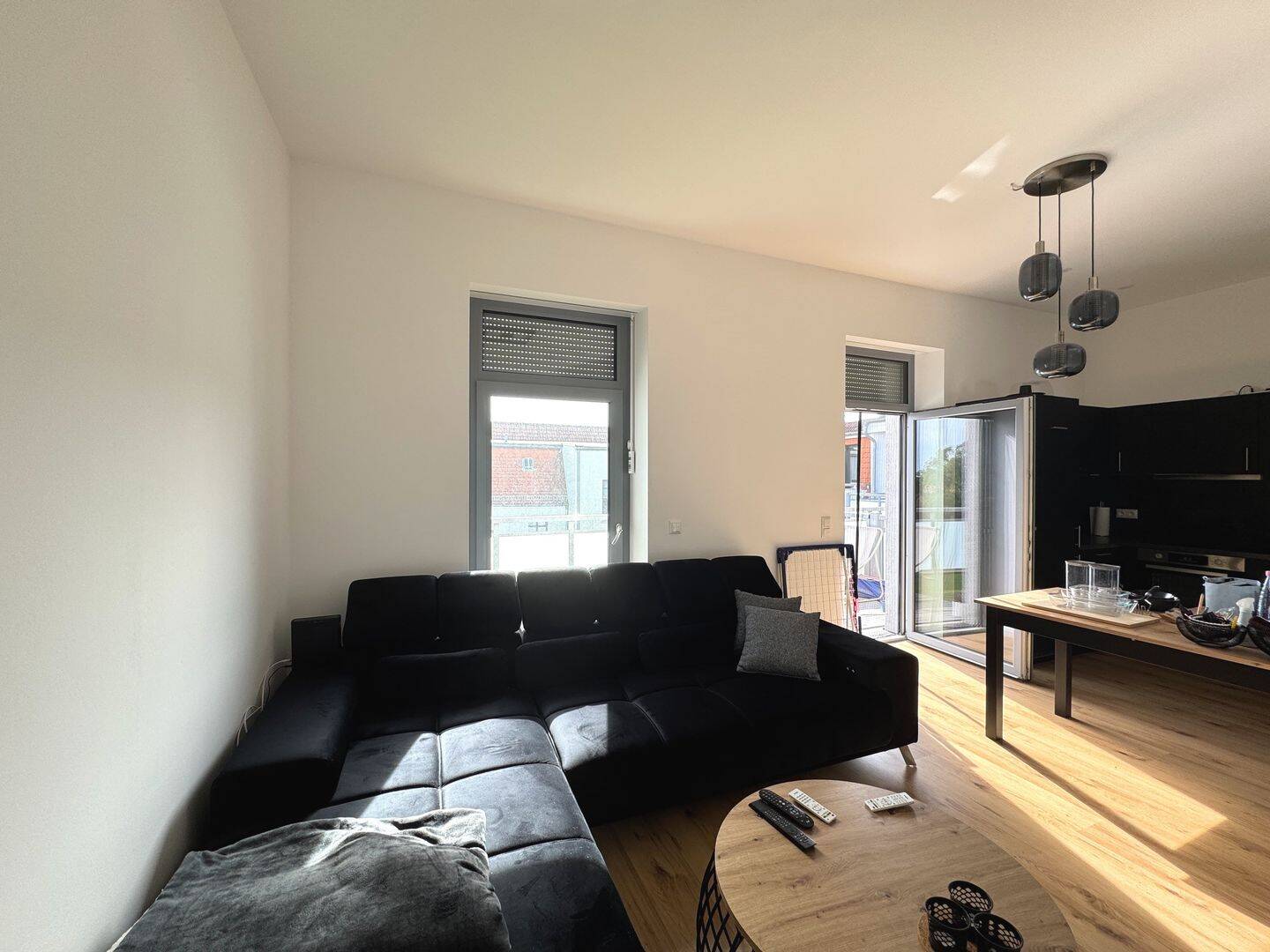 Modernes Wohnambiente mit großem Balkon und Fußbodenheizung – Magdeburg – Vorschaubild 7