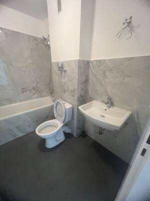 Renovierte 2-Zimmer-Wohnung in Bochum, 3. OG – 44879 Bochum – Vorschaubild 8