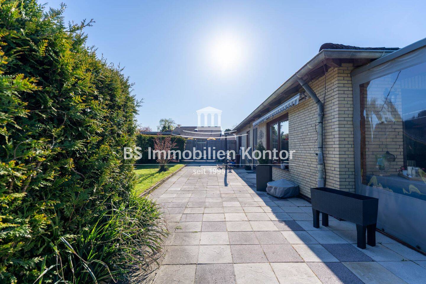 Haskamp! Top gepflegter, renovierter Bungalow mit überdachter Terrasse und Gartenanlage! – Hinte – Vorschaubild 6