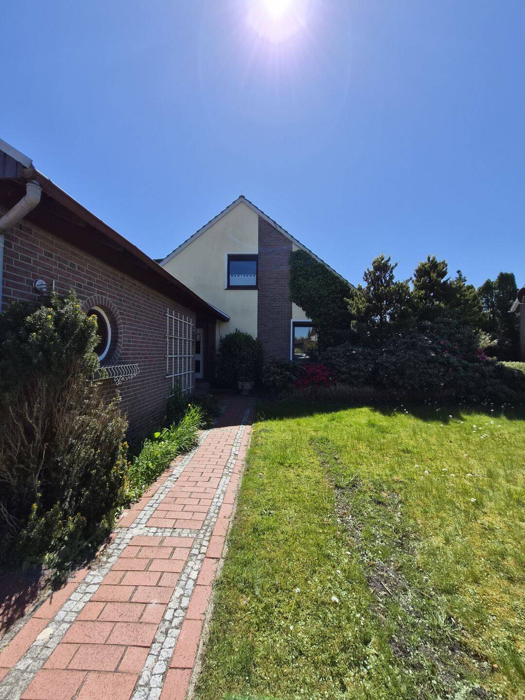 Zwei-/Einfamilienhaus mit großem Grundstück in Petersfehn – Bad Zwischenahn – Vorschaubild 3