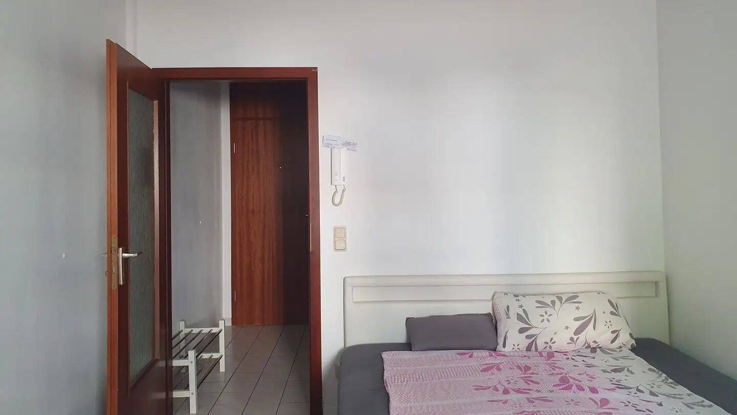 möbliertes Studentenappartement in HTW-/Uninähe – Saarbrücken – Vorschaubild 2